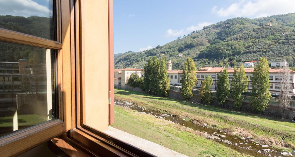 ホテル Palazzo Piazza Mazzini ペーシャ エクステリア 写真